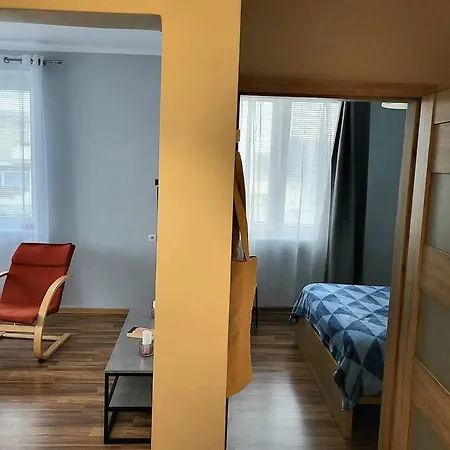 Lägenhet Ogrody * Wi-fi * Jezyce * 3 Km Center Poznań