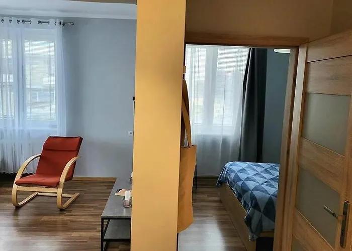 Lägenhet Ogrody * Wi-fi * Jezyce * 3 Km Center Poznań